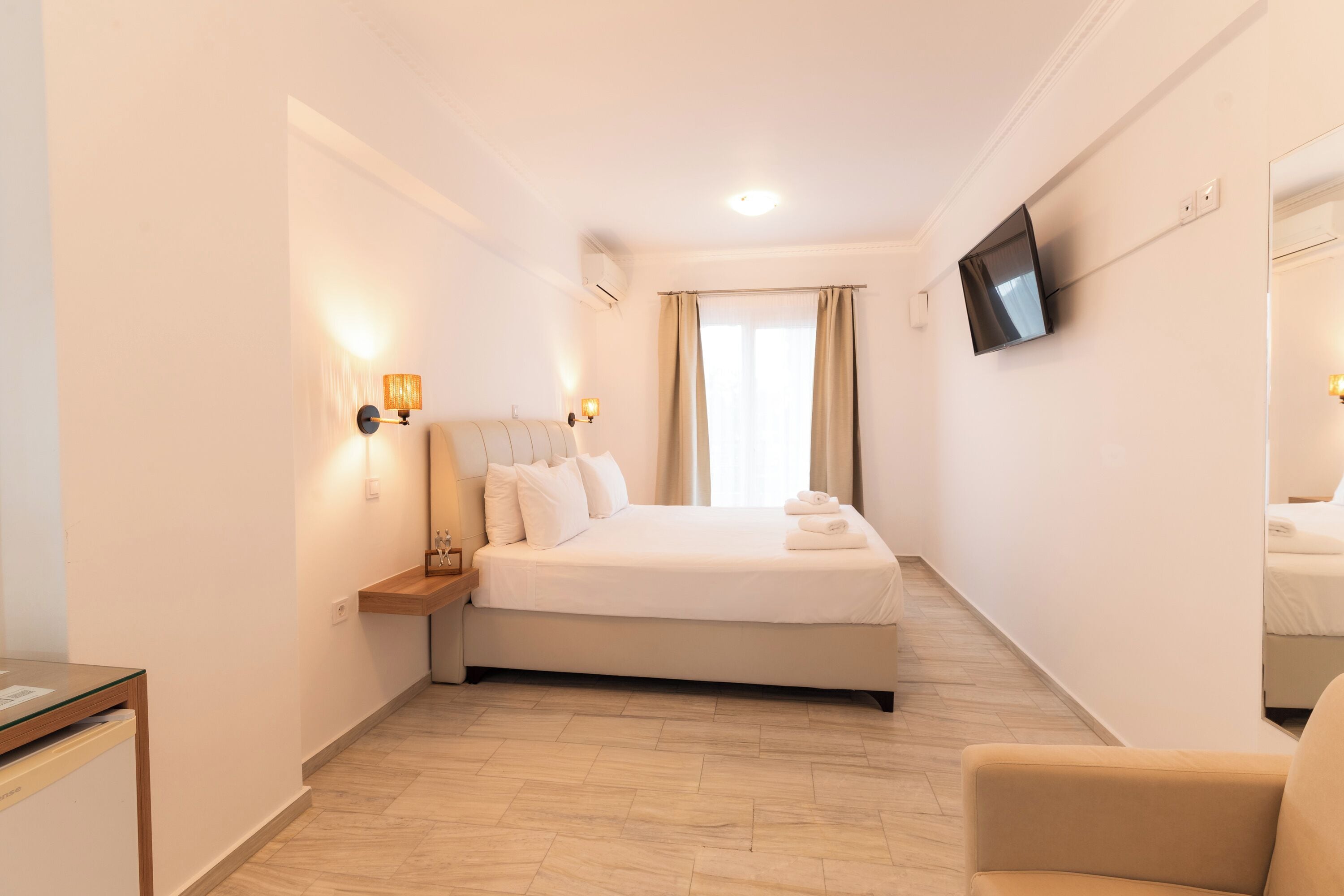 Twin Room, Partial Sea View