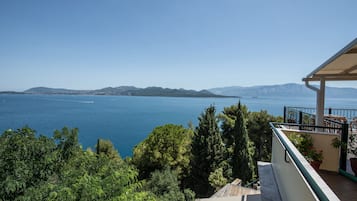 Camera doppia, vista mare parziale | Vista dalla camera