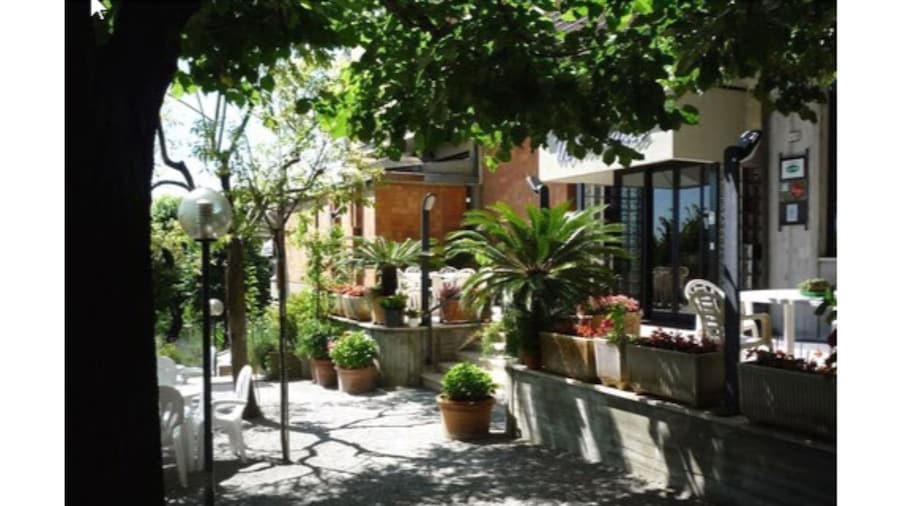 Hotel Montecarlo