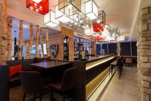 Bar (en el alojamiento)