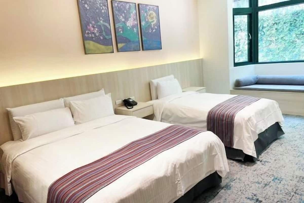 In-room safe, desk, blackout drapes, free WiFi