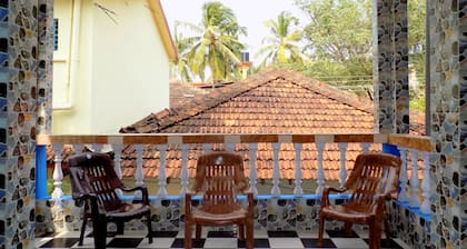 Romaldo Guest House