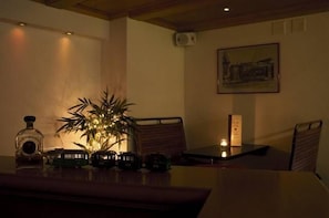 Bar (in der Unterkunft)