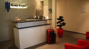 Reception - Hotel Engel (Emmetten)