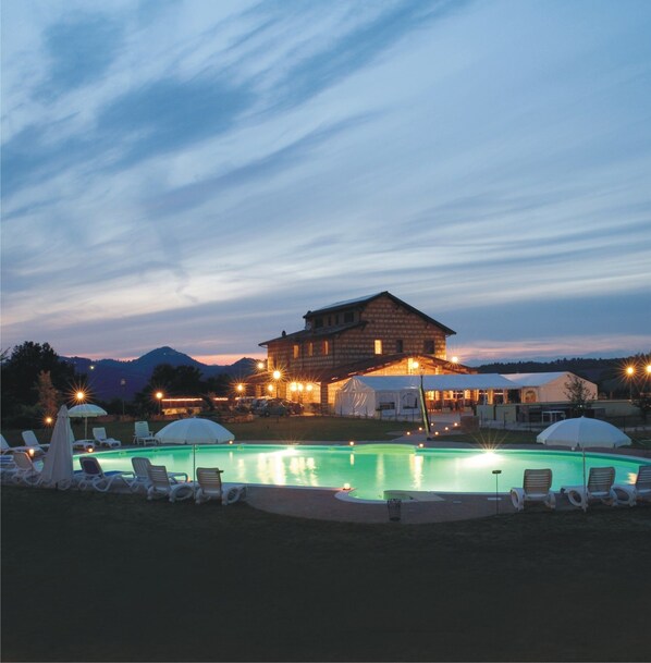 Seasonal outdoor pool, pool umbrellas, pool loungers
