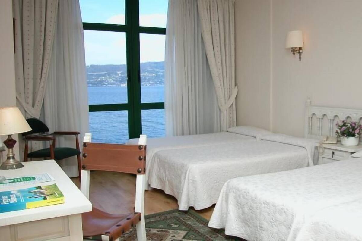 Triple Room, Sea View | Premium bedding, desk, blackout curtains, cots/infant beds