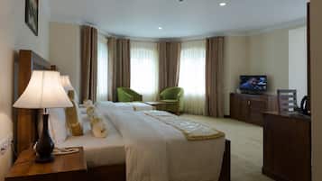 Family Quadruple Room, 1 Bedroom, Private Bathroom, Garden View | Premium bedding, minibar, in-room safe, desk