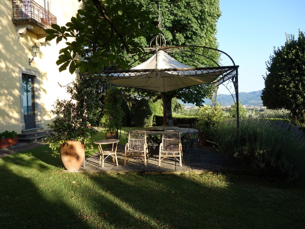 Residenza d'Epoca Bella di Ceciliano - Suites & Apartments close to Arezzo and Casentino image