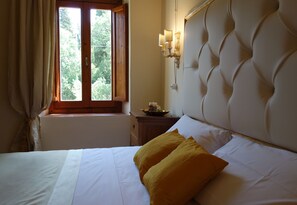 Blackout drapes, soundproofing, WiFi (free), bed sheets - Bella di Ceciliano (Arezzo)
