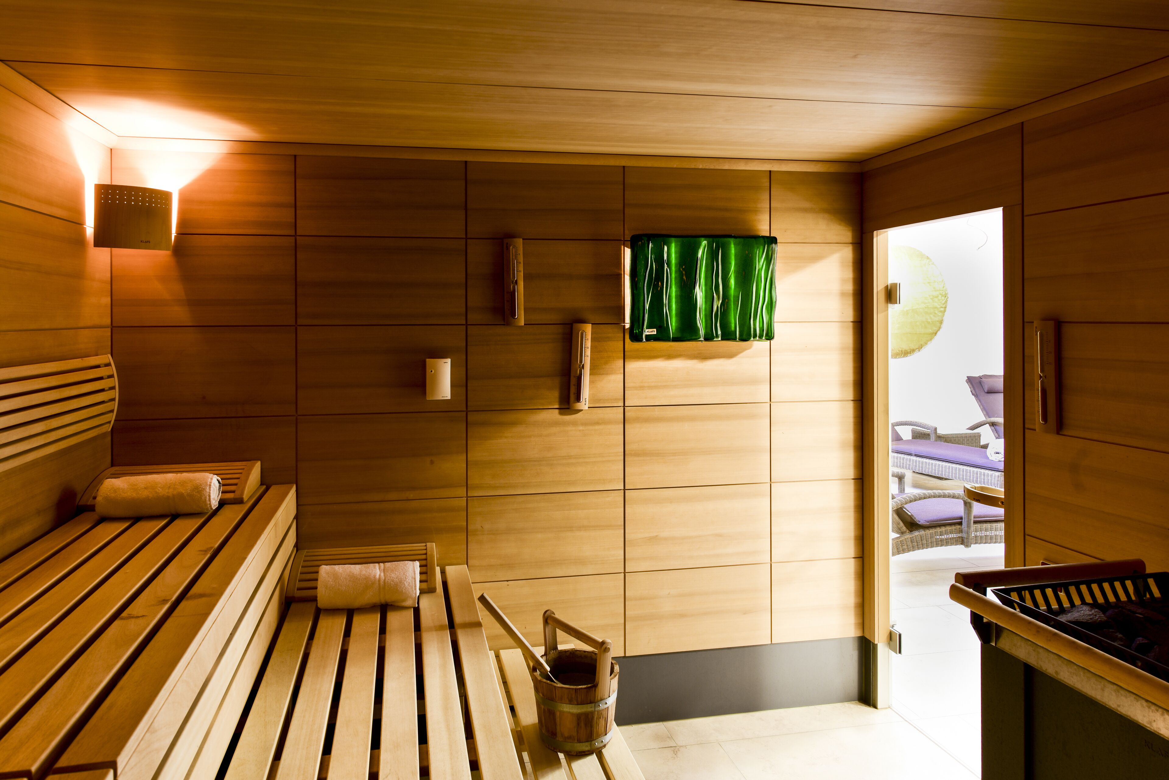 sauna, steam room