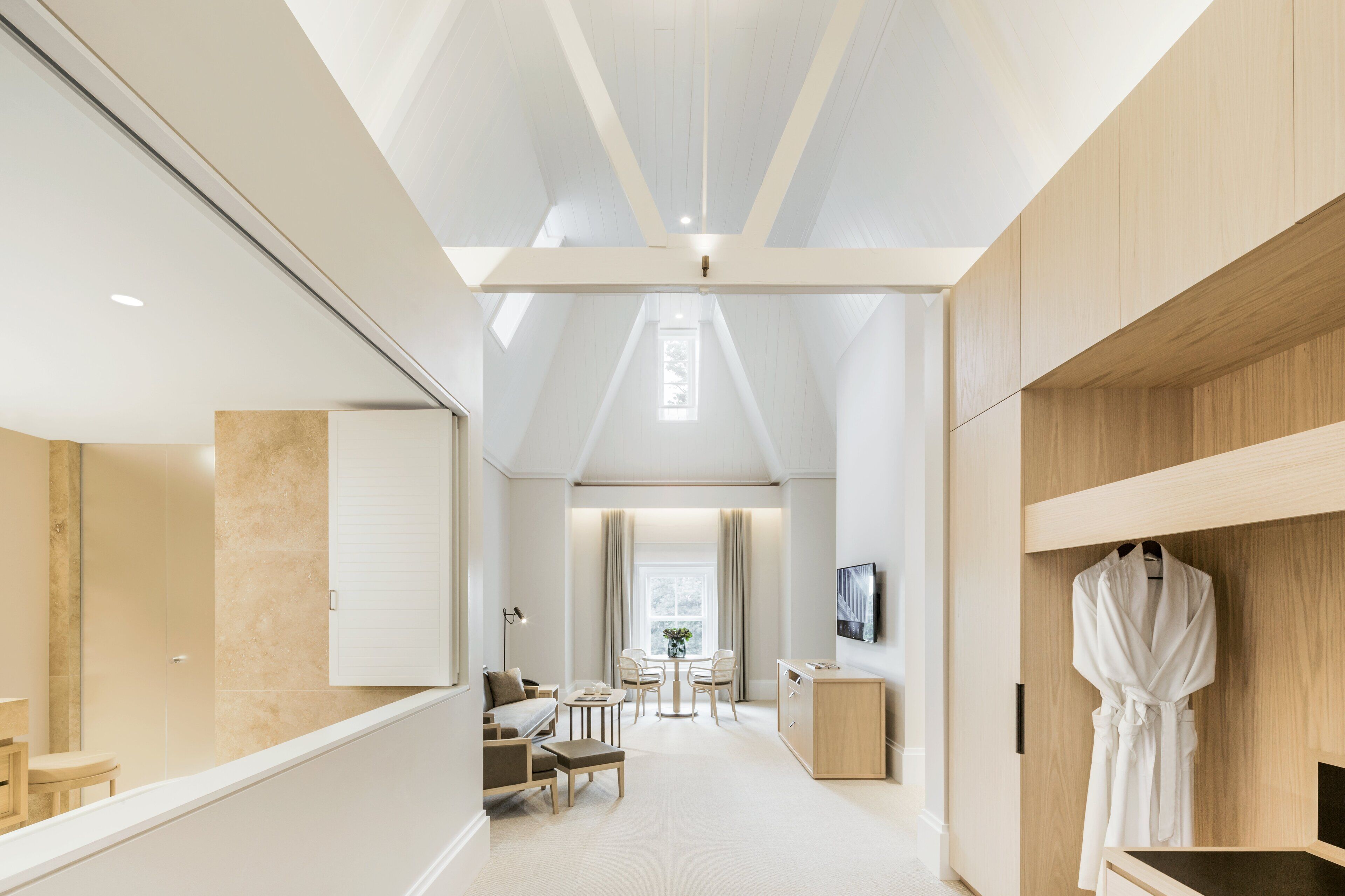 egyptian cotton sheets, hypo-allergenic bedding, pillow-top beds