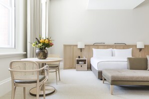 Egyptian cotton sheets, hypo-allergenic bedding, pillow-top beds