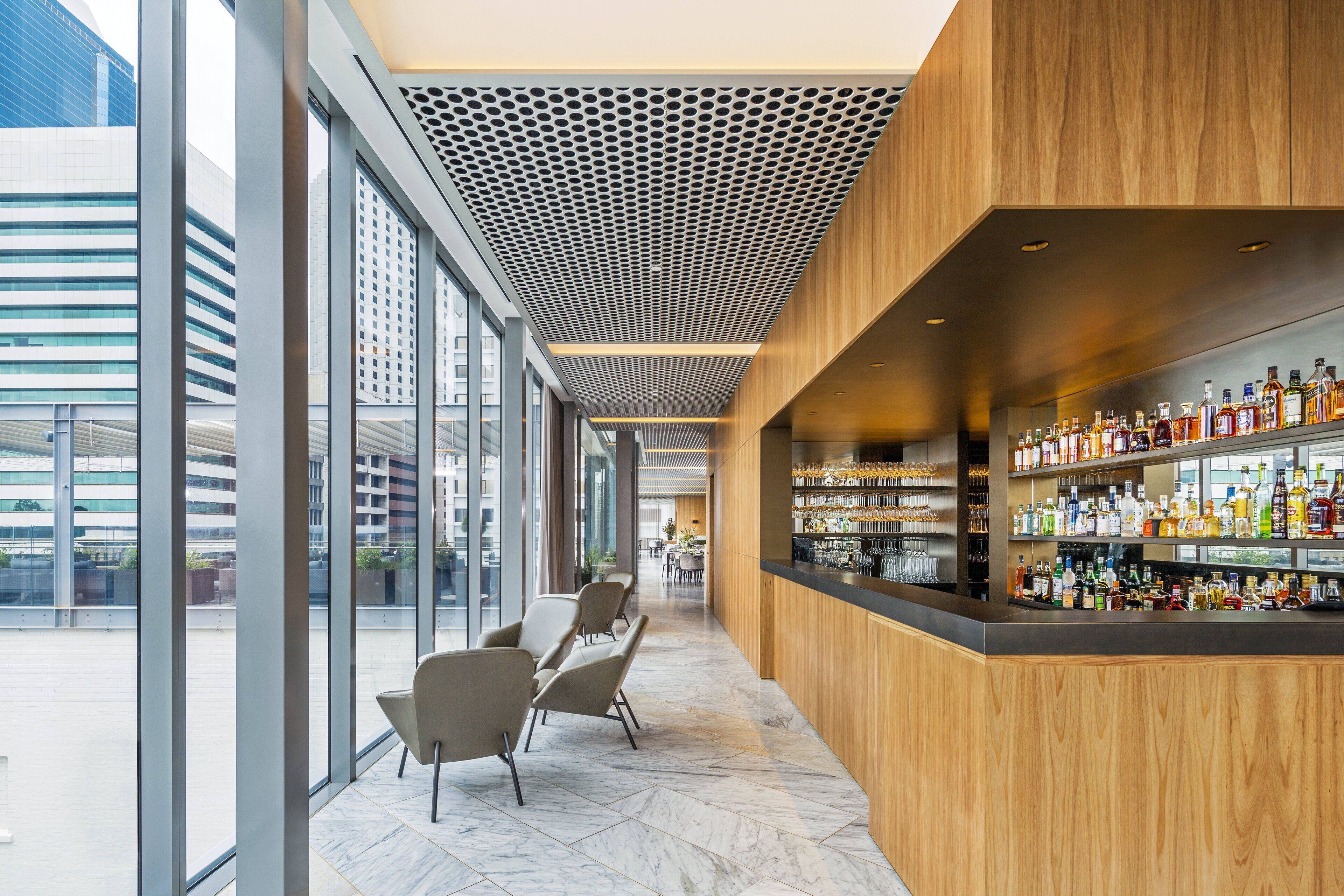 4 restaurants, breakfast, lunch, dinner served; modern european cuisine