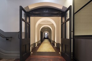 Interior - COMO The Treasury (Perth)