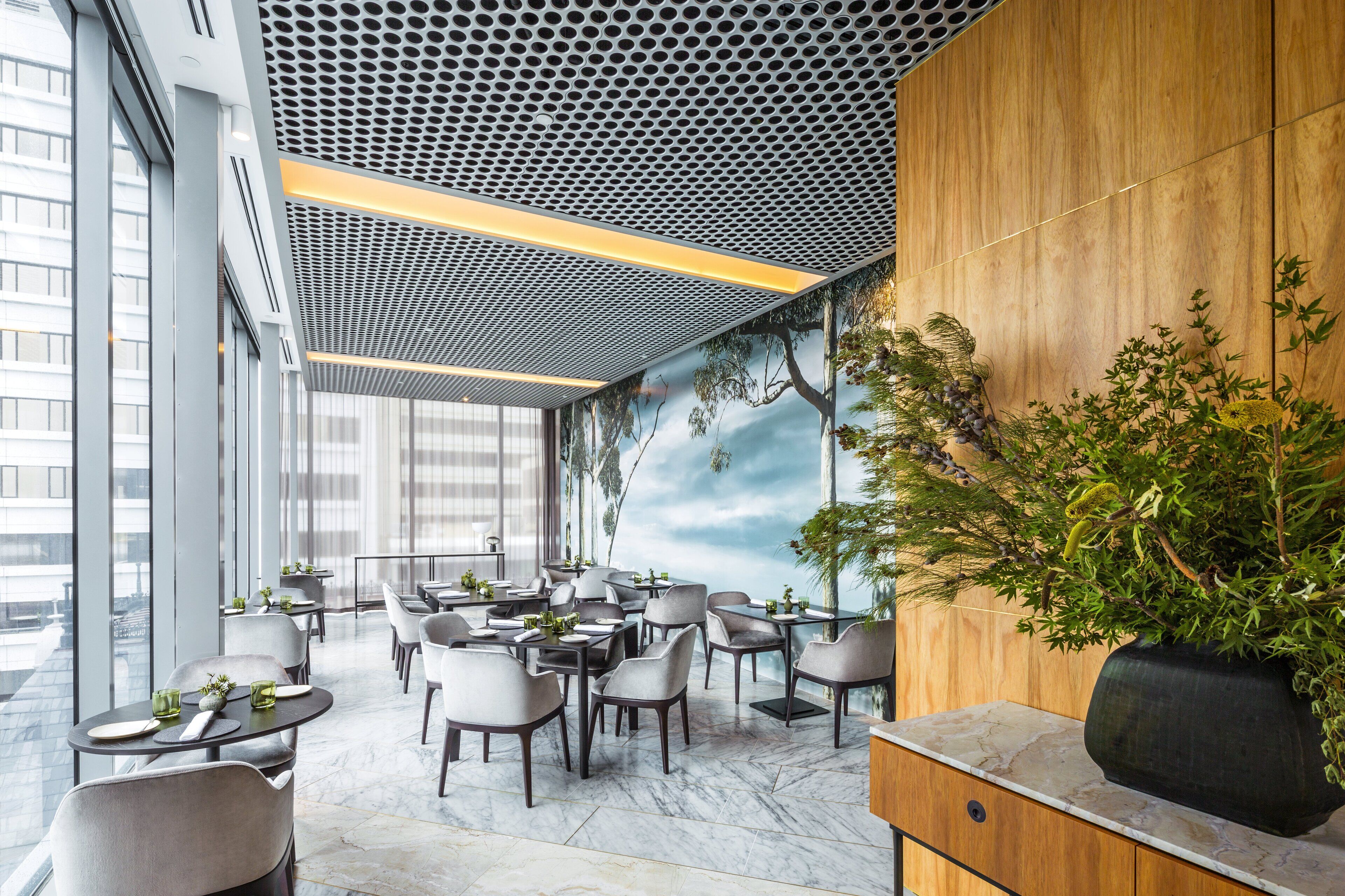 4 restaurants, breakfast, lunch, dinner served; modern european cuisine