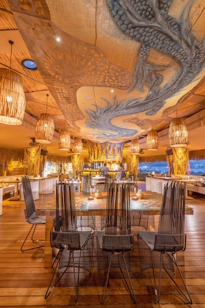 3 restaurants, breakfast, lunch, dinner served; Asian cuisine