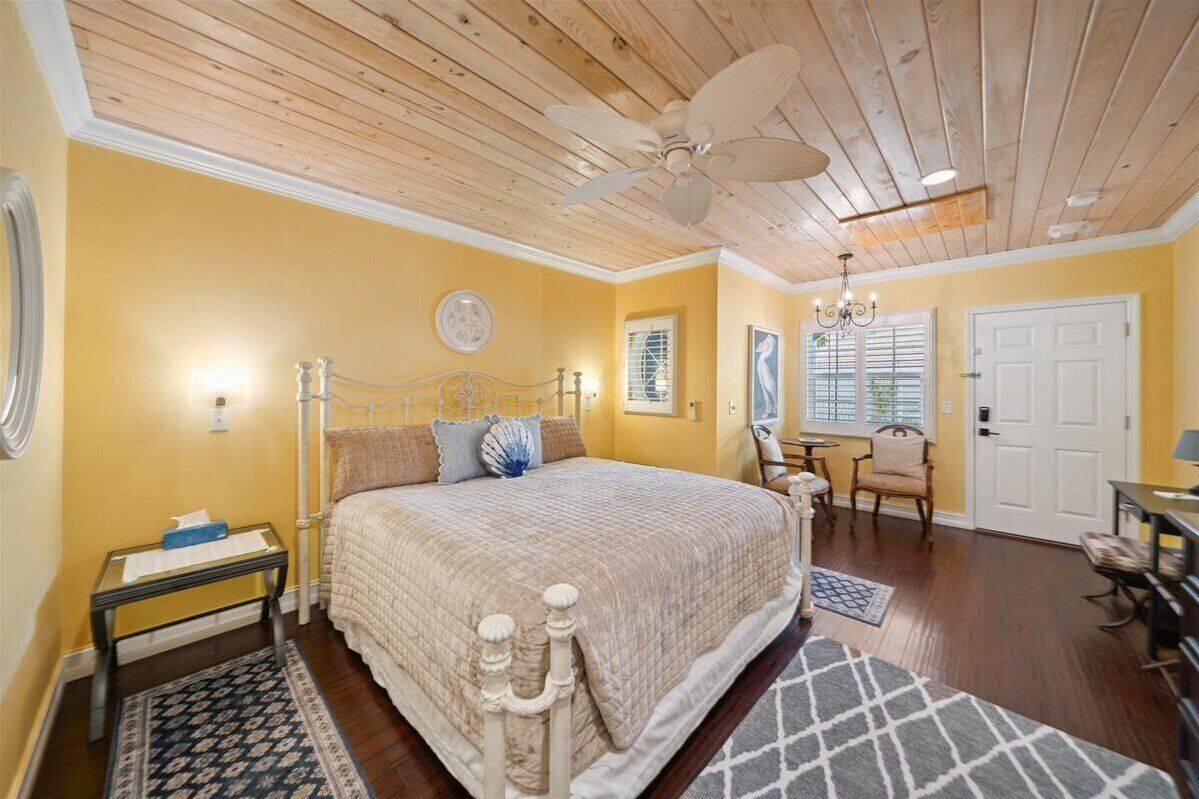 Standard Double Room, Ensuite (Driftwood Lagoon )