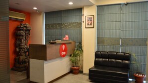 Pintu masuk hartanah