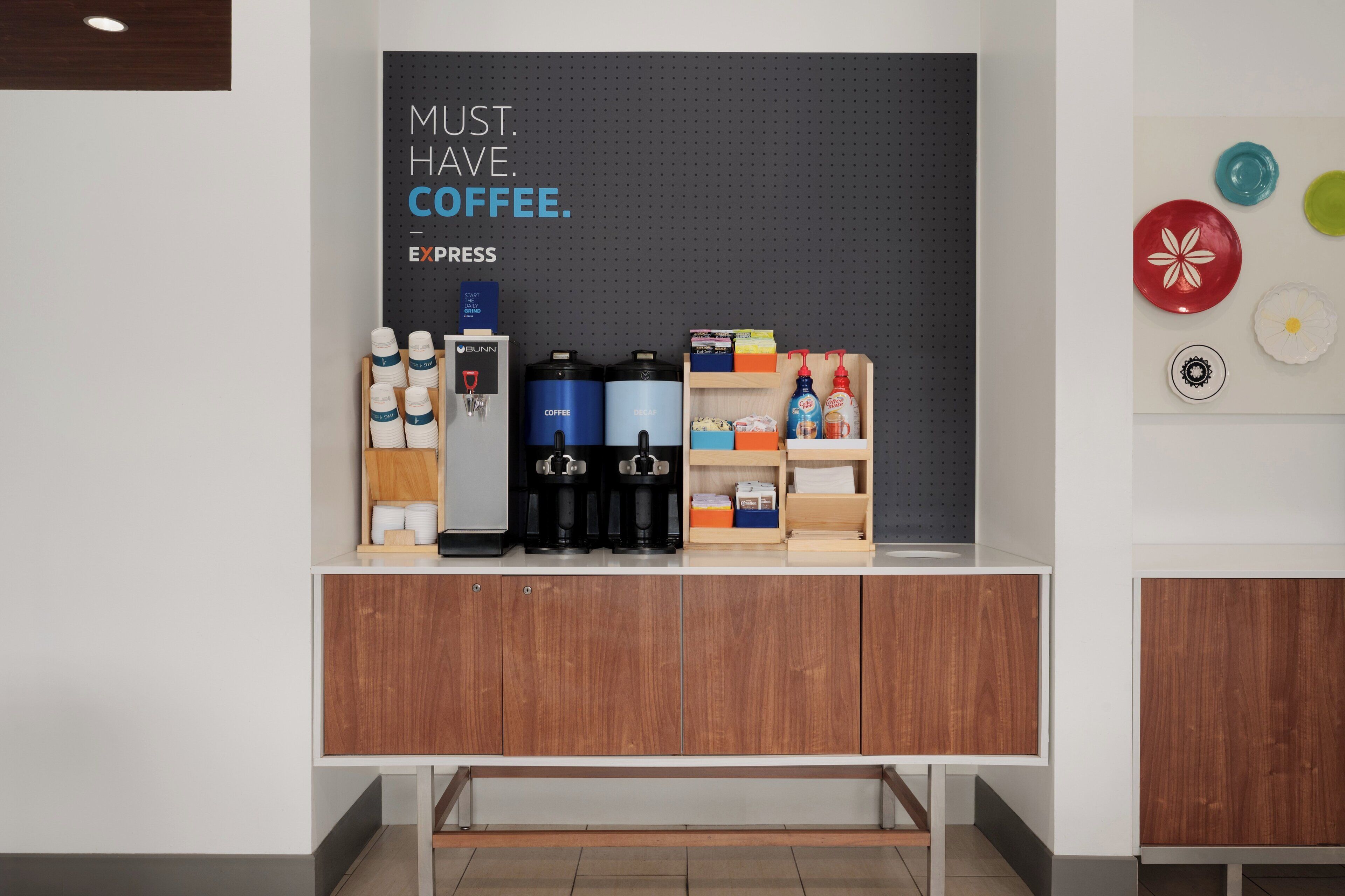 Photo - Holiday Inn Express & Suites Victoria - Colwood