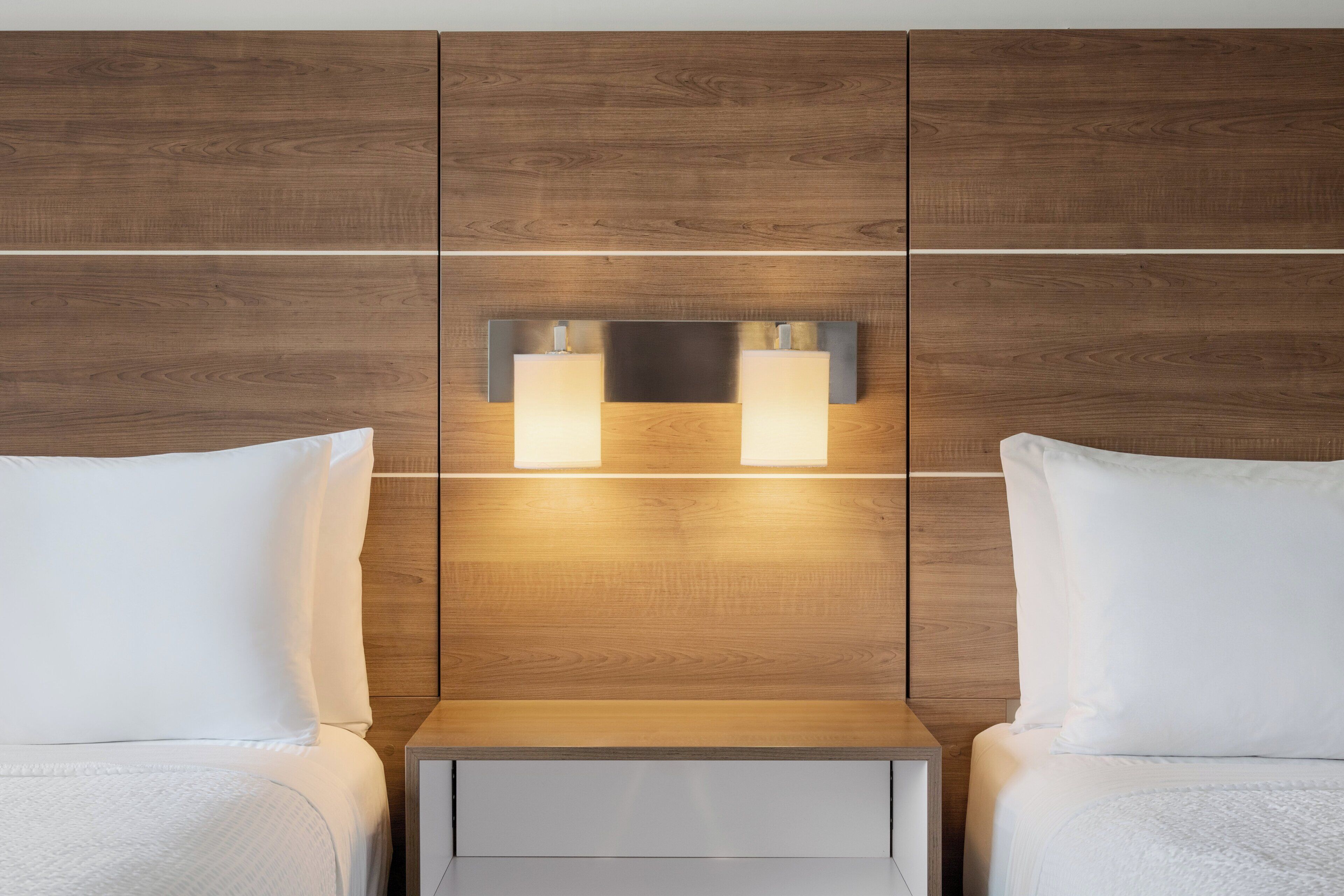 Coffres-forts dans les chambres, bureau