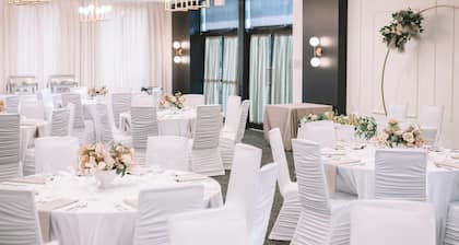 Courtyard by Marriott Calgary South