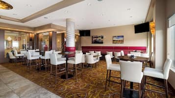 Daily cooked-to-order breakfast for a fee