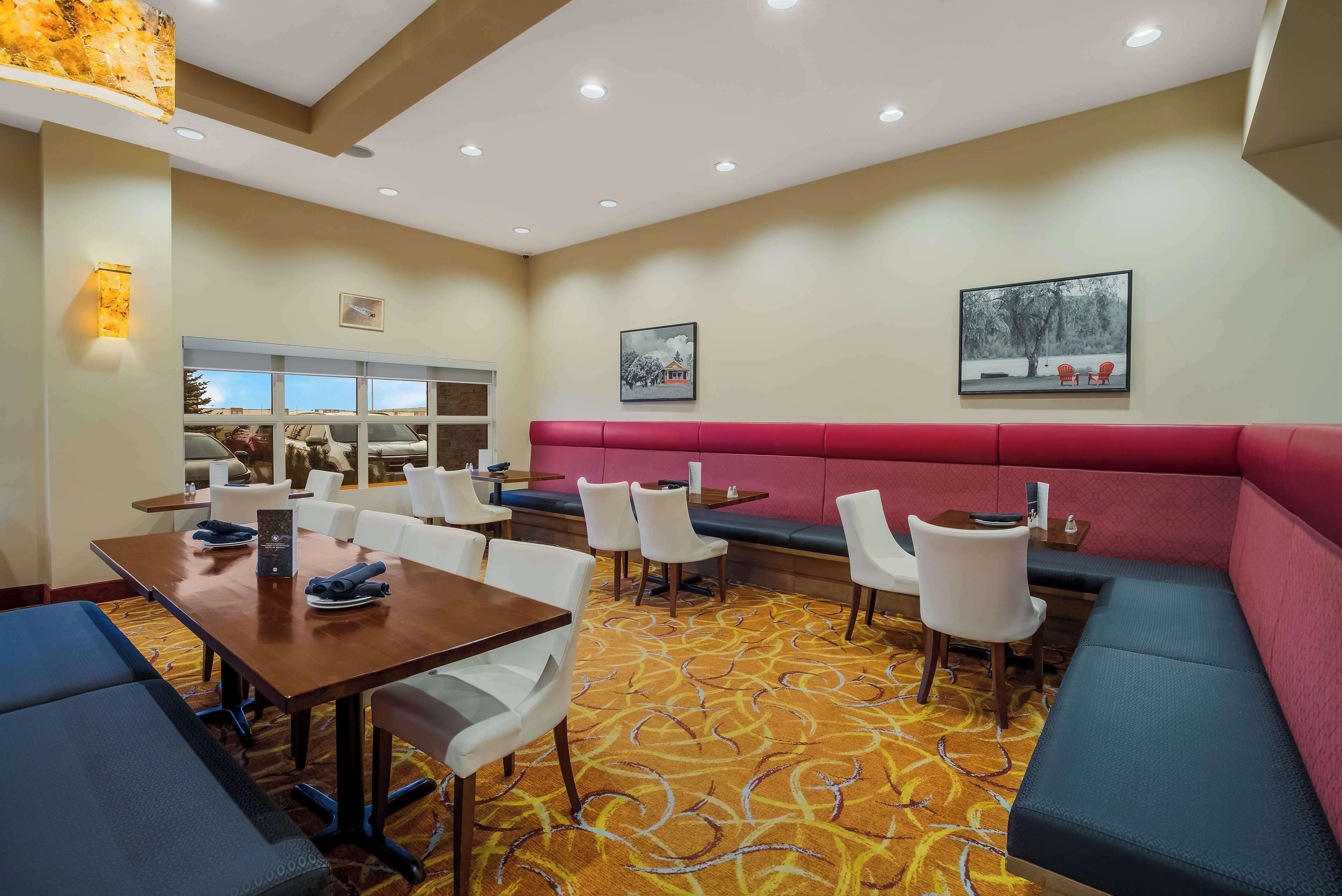 مطعم
