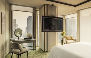 Premium bedding, minibar, in-room safe, desk - Four Seasons Hotel Seoul (Seoul)