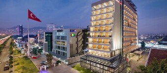 Hilton Garden Inn Izmir Bayrakli