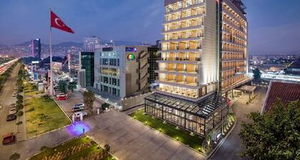 Hilton Garden Inn Izmir Bayrakli