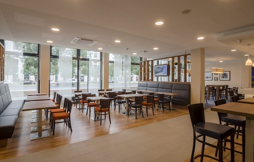 Hampton by Hilton Frankfurt City Centre