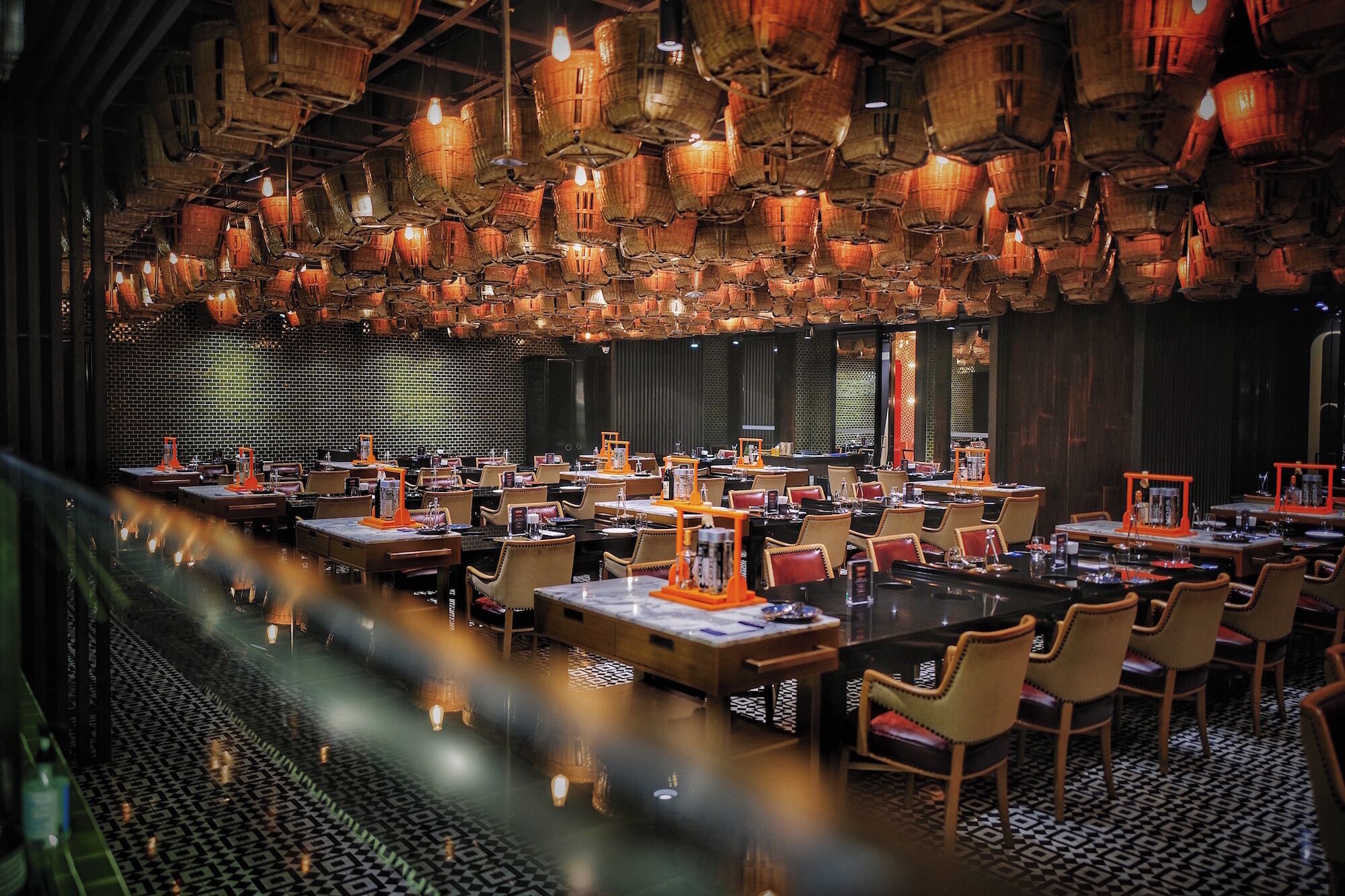 8 restaurants; breakfast, lunch, dinner and brunch served 