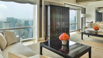 In-room safe, desk, blackout curtains, soundproofing