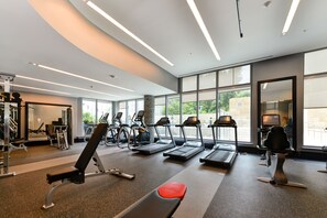 Gym - Ovation at Park Crest by Bridgestreet (McLean)