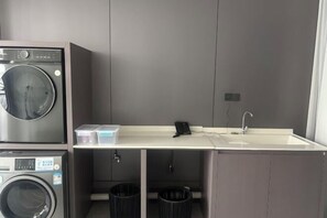 Interior - Shangrao Hongshi Dynasty International Hotel (Xincheng Wuyue Plaza) (Shangrao)