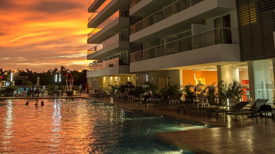 Courtyard By Marriott Santa Marta Resort