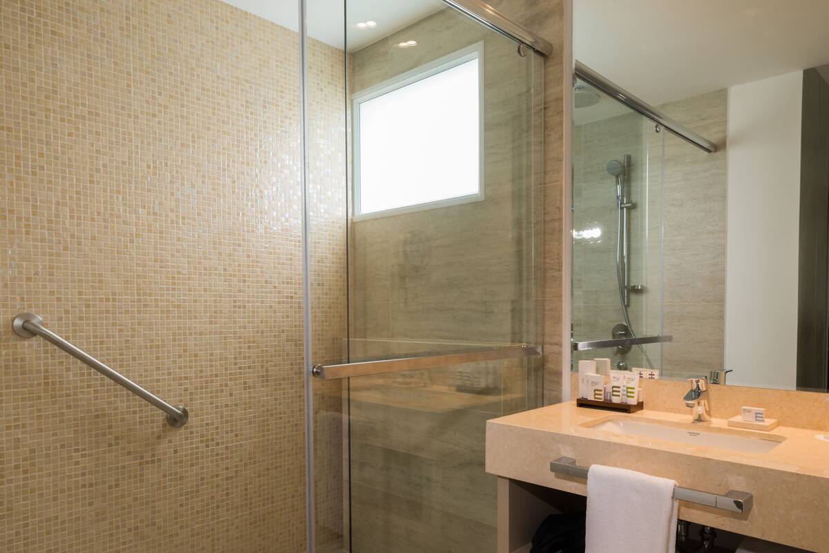 shower, rainfall showerhead, eco-friendly toiletries, hair dryer