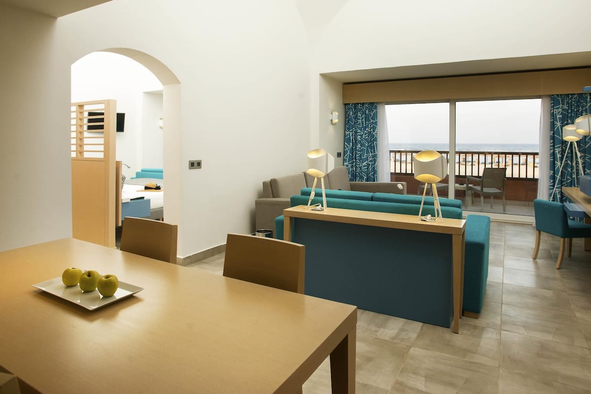 Free minibar items, in-room safe, desk, iron/ironing board