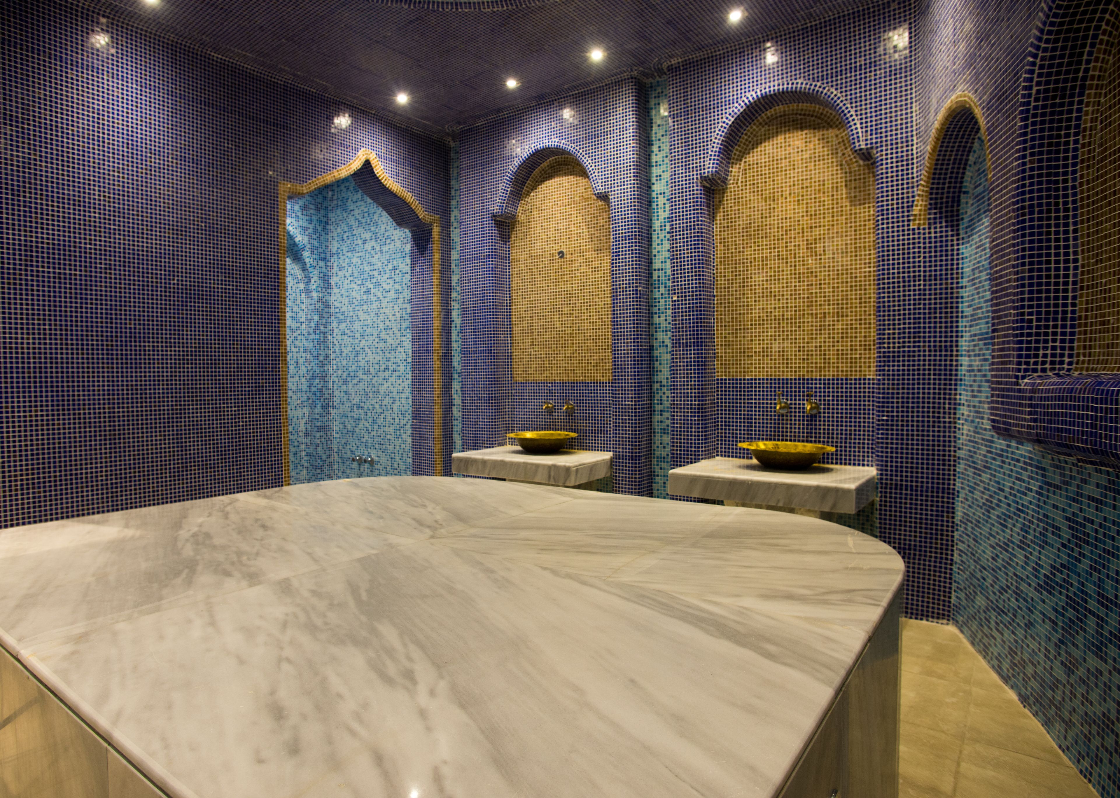 couples treatment room(s), sauna, hot tub, steam room