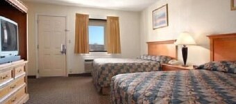 Park Hill Inn and Suites