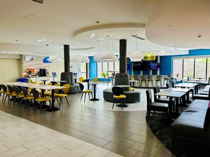 Continentaal ontbijt inbegrepen