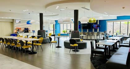 Holiday Inn Express & Suites Shippensburg by IHG