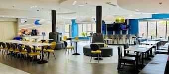 Holiday Inn Express & Suites Shippensburg by IHG