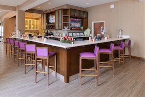 Bar (on property) - Hilton Garden Inn Hobbs (Hobbs)