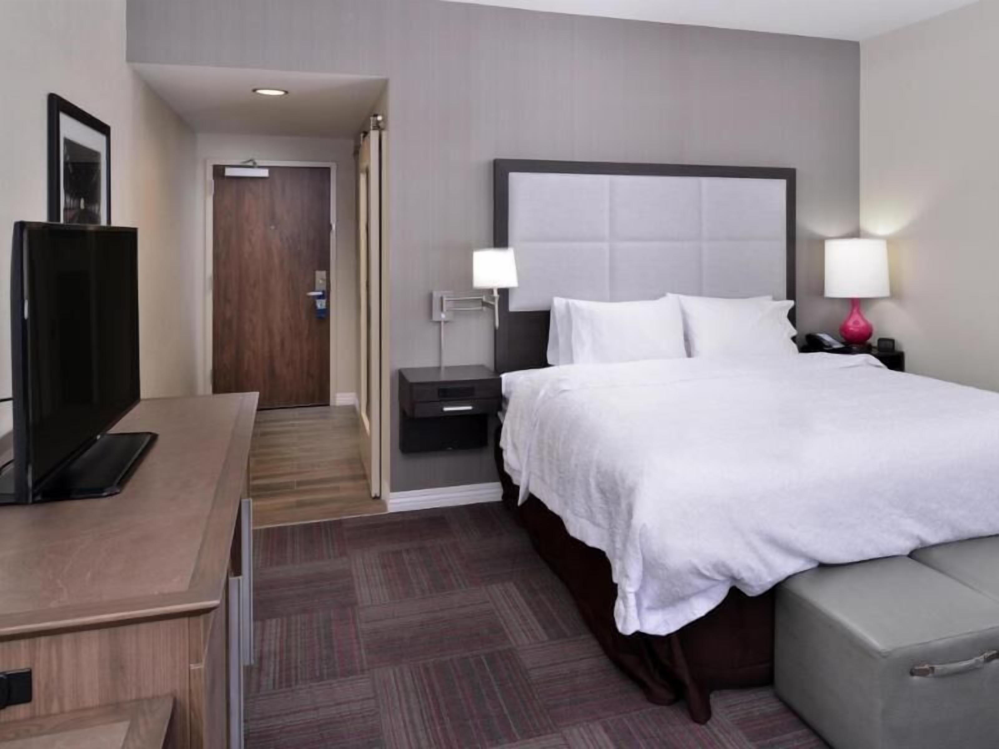 In-room safe, desk, iron/ironing board, free cots/infant beds