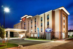 Exterior - Hampton Inn Leavenworth (Leavenworth)