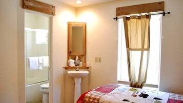 Condo, 2 Bedrooms, Non Smoking | 2 bedrooms, individually decorated, individually furnished