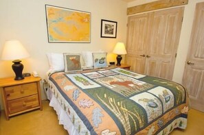 2 habitaciones, decoración personalizada y muebles diferentes 