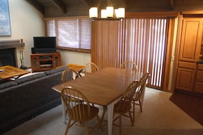 Stadtwohnung, 4 Schlafzimmer | Speisen