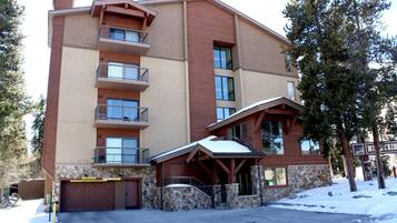 Kondominium, 2 kamar tidur | Eksterior